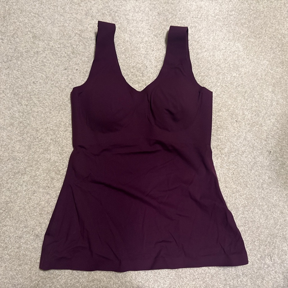 Knix Luxelift Wireless Tank bra Deep Plum